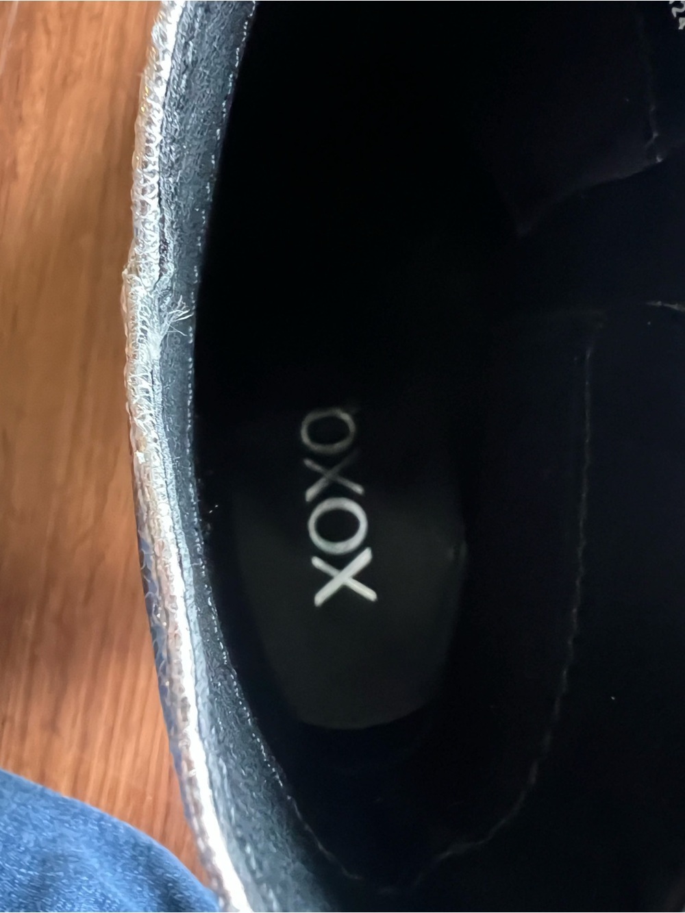 XOXO Kyrie Silver Metallic Ankle Booties Size 6.5 New - Picture 9 of 11